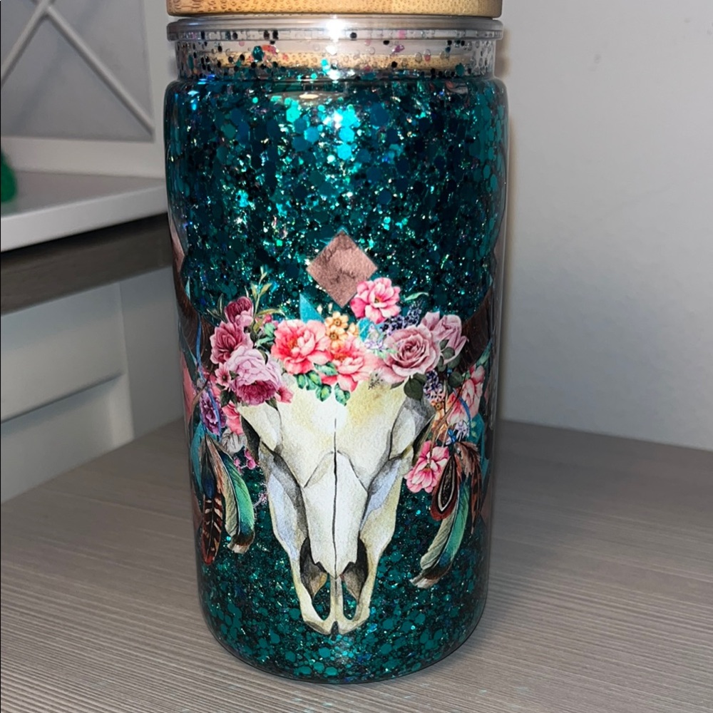 Teal Glitter Skull Decor Cup